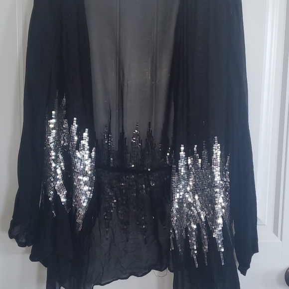 Formal Dress - Picture 2 of 6